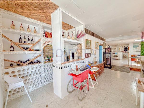 Tienda en Zona Sierra Helada, Benidorm thumbnail 3
