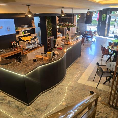 Cafetería en Avenida Hispanitat, Barri Zona Nord, Alcoy / Alcoi photo 1