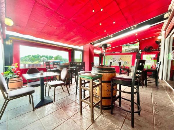 Bar en Lomas de Cabo Roig, Orihuela photo 1
