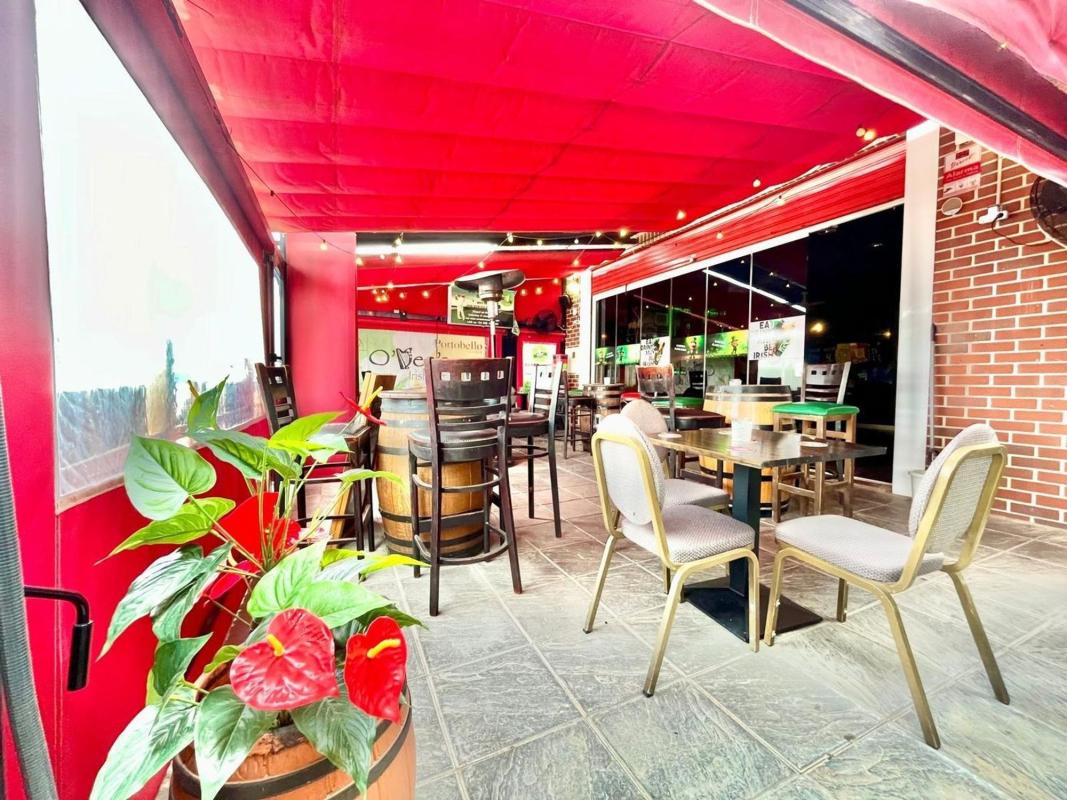 Propiedades en venta y alquiler en España photo 5