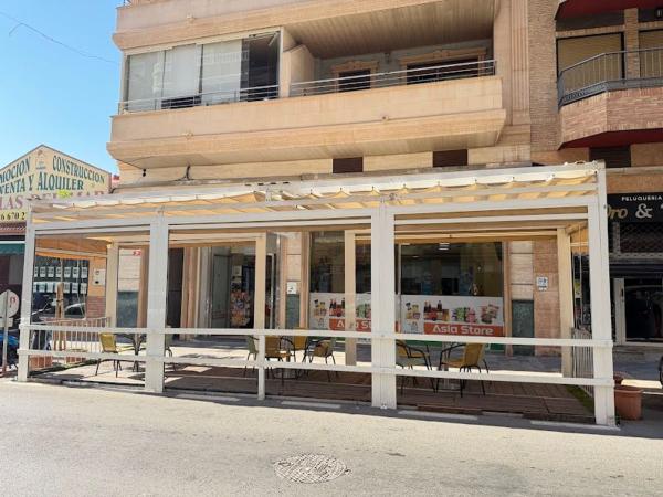 Restaurante, supermercado en Calle Caballero de Rodas, 111, Las Piscinas Naturales, Torrevieja photo 3