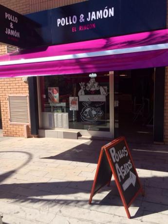 Tienda de alimentación en Plaza d'Amèrica, 2, Campoamor, Alicante / Alacant photo 1