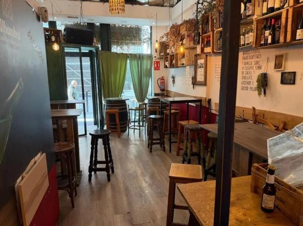 Bar en Centro Tradicional, Alicante / Alacant thumbnail 2