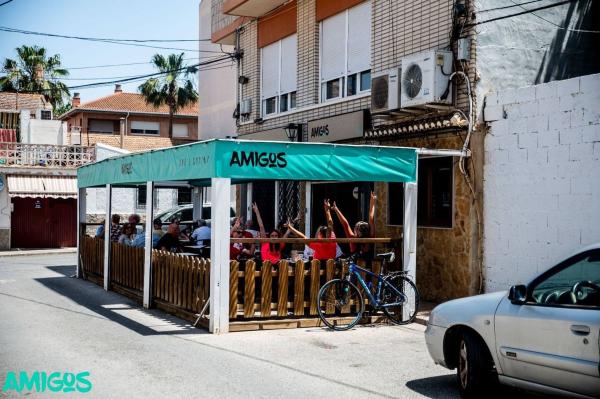 Restaurante en Calle Tomás Pérez Castaño, 1, Centro, San Miguel de Salinas thumbnail 3