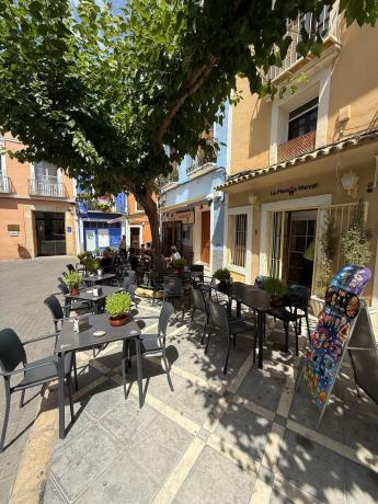 Bar, cafetería en Plaza Castelar s/n, Platja Vila Joiosa, La Villajoyosa / Vila Joiosa thumbnail 3