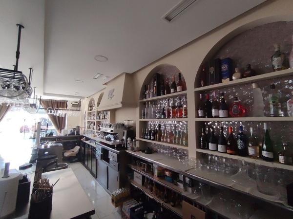 Bar, restaurante en Calle Alcalde Ramón Hernández, Alipark, Alicante / Alacant thumbnail 3