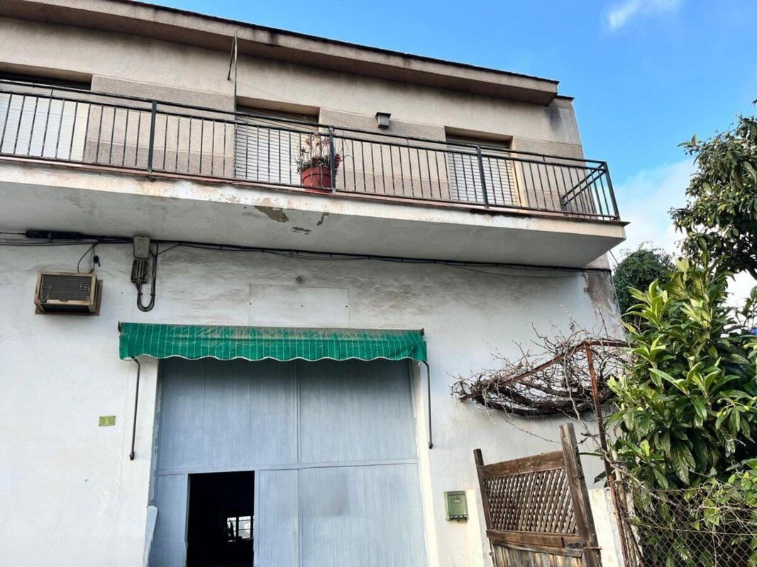 Propiedades en venta y alquiler en España photo 2