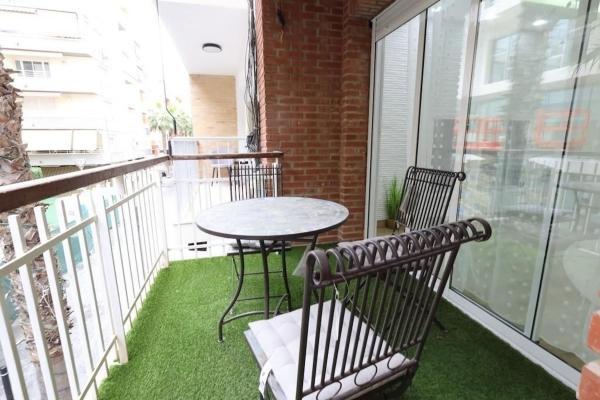Продажа квартиры на Piso en Calle Canónigo Torres, Centro - Muelle Pesquero, Torrevieja, Торревьеха
photo 1