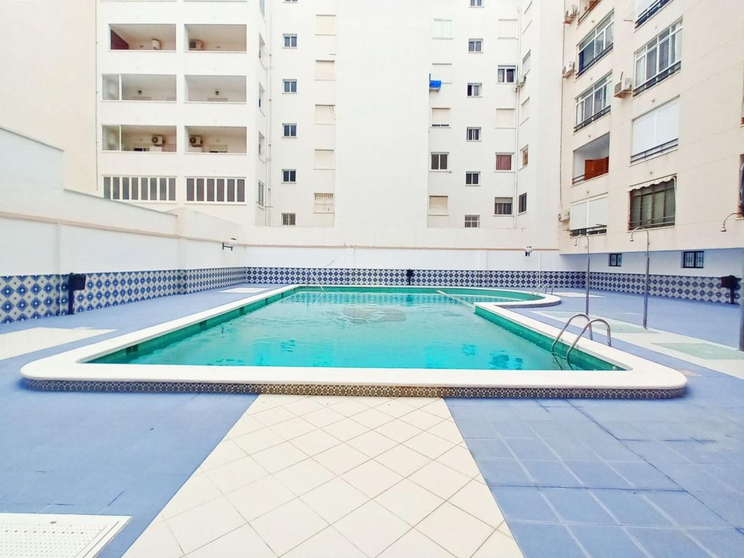 Venta de estudio en , Torrevieja photo 2