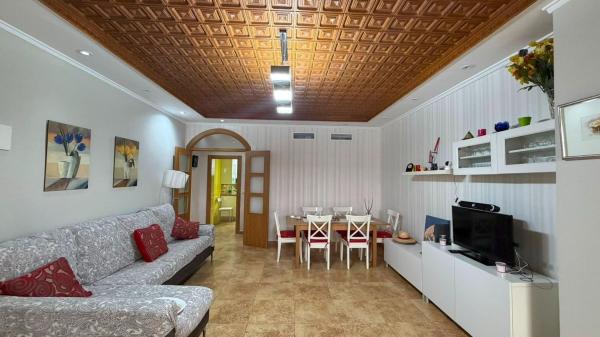 Venta de piso en Piso en Avenida Doctor Gregorio Marañón, El Acequión, Torrevieja, Torrevieja
thumbnail 3