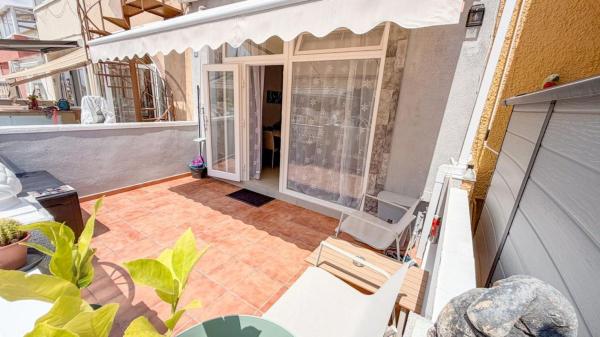 Chalet adosado en Calle Liszt, La Siesta - El Salado - Torreta, Torrevieja thumbnail 3