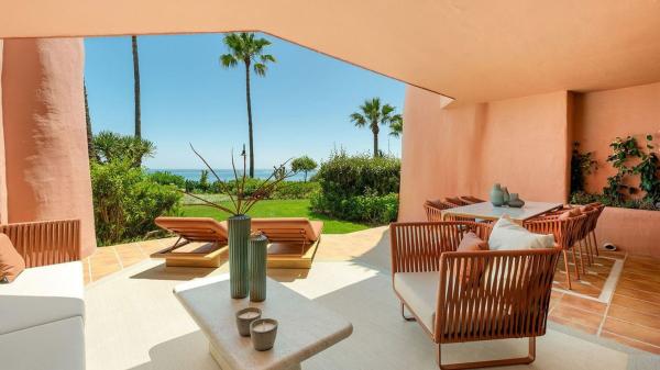 Sprzedaż mieszkania w Piso en Urbanizacion Menara Beach, 21, Guadalmansa, Estepona, Estepona
thumbnail 2