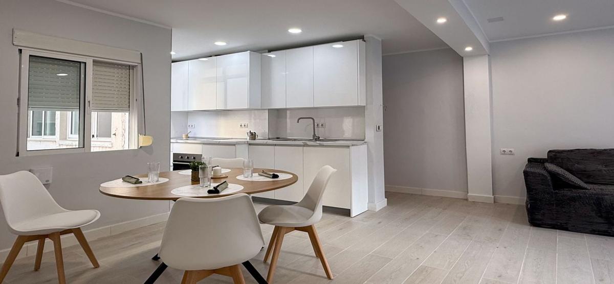 Venta de piso en Piso en Calle Valladolid, 4, Centro Ciudad, Fuengirola, Fuengirola
photo 2