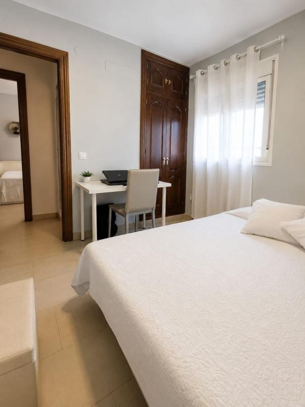 Sprzedaż szeregowego domku w Chalet adosado en Calle la Mezquita, 23, Centro, Alhaurín de la Torre , Alhaurín de la Torre photo 5