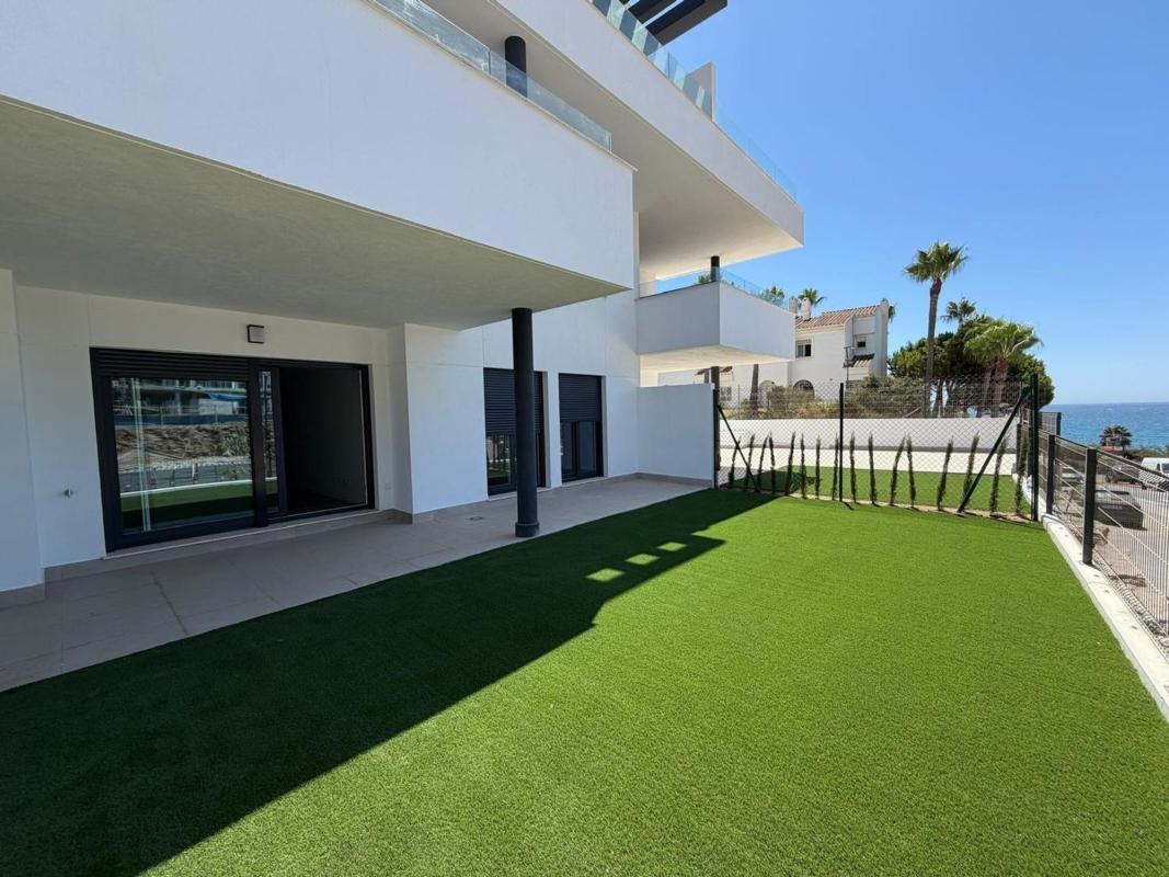 Venta de piso en Piso en Calaburra - Chaparral, Mijas, Mijas
photo 1