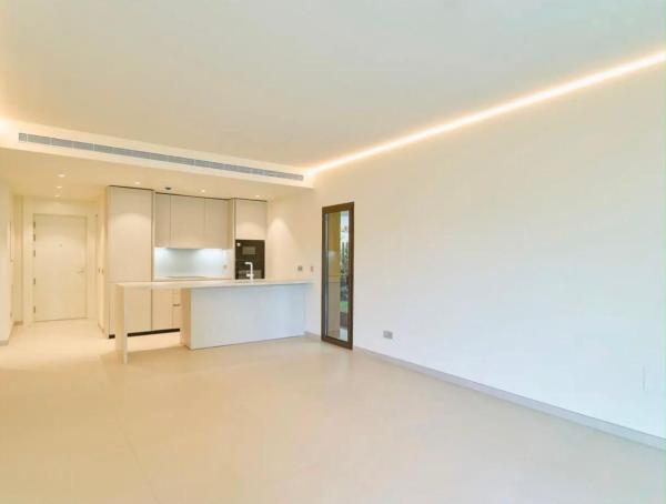 Venta de piso en Piso en Avenida Fuengirola, El Higuerón, Fuengirola, Fuengirola
thumbnail 3