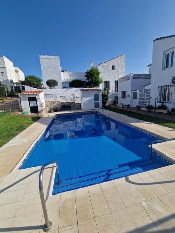 Casa o chalet independiente en Calle del Pino, 11, Las Lomas, Estepona photo 1