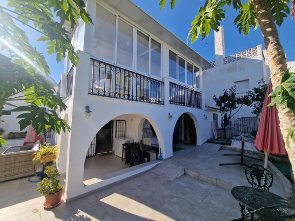 Casa o chalet independiente en Calle del Pino, 11, Las Lomas, Estepona photo 4