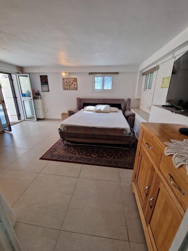 Properties for sale and rent in Spain photo 5