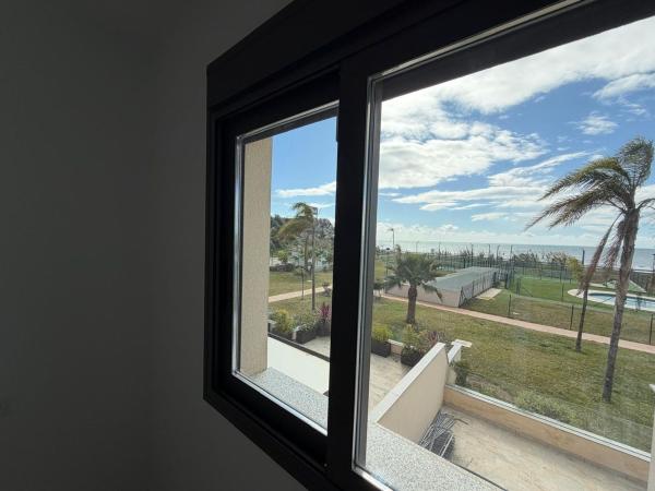 Sprzedaż mieszkania w Piso en Almayate Bajo, Vélez-Malaga, Vélez-Málaga
photo 1