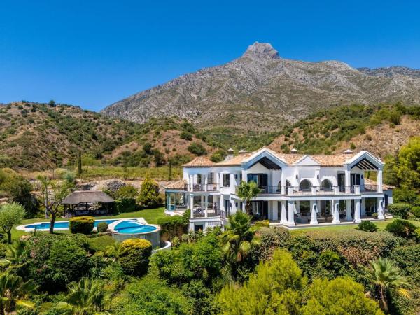 Casa o chalet independiente en Diseminado Poligono 03, Nagüeles, Marbella photo 1