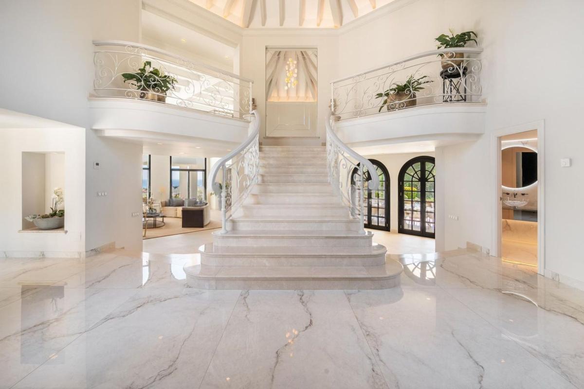 Properties for sale and rent in Spain photo 4