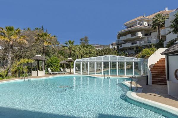 Venta de piso en Piso en Calle 7-h, Los Naranjos, Marbella, Marbella
photo 1