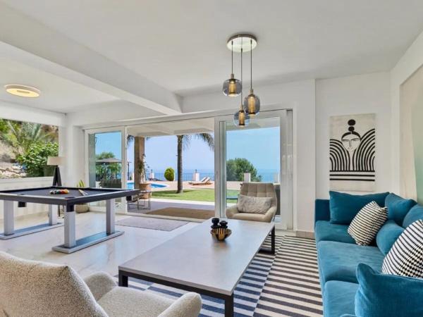 Casa o chalet independiente en Miraflores, Marbella photo 1