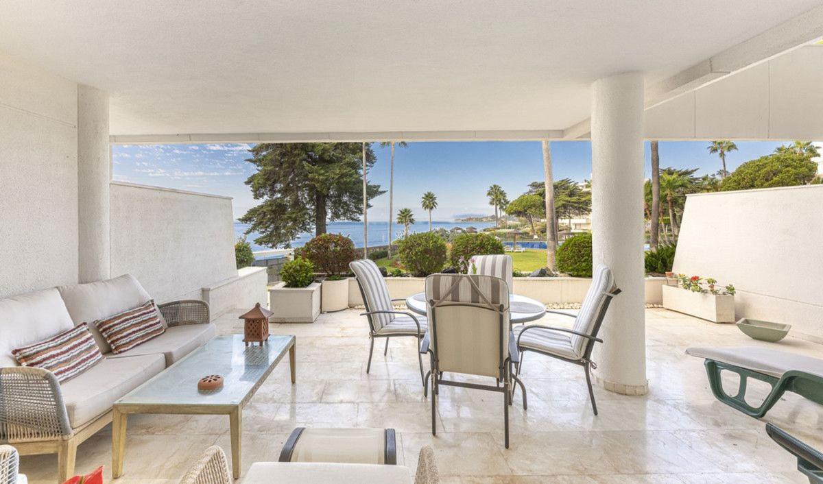 Sprzedaż mieszkania w Piso en Punta Plata, Estepona, Estepona
photo 1