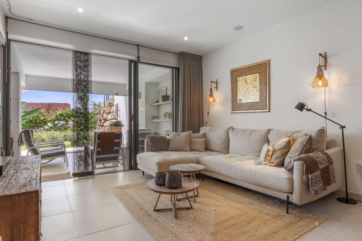 Sale of apartment in Piso en Avenida del Arte, Estepona Golf, Estepona, Estepona
 photo 5