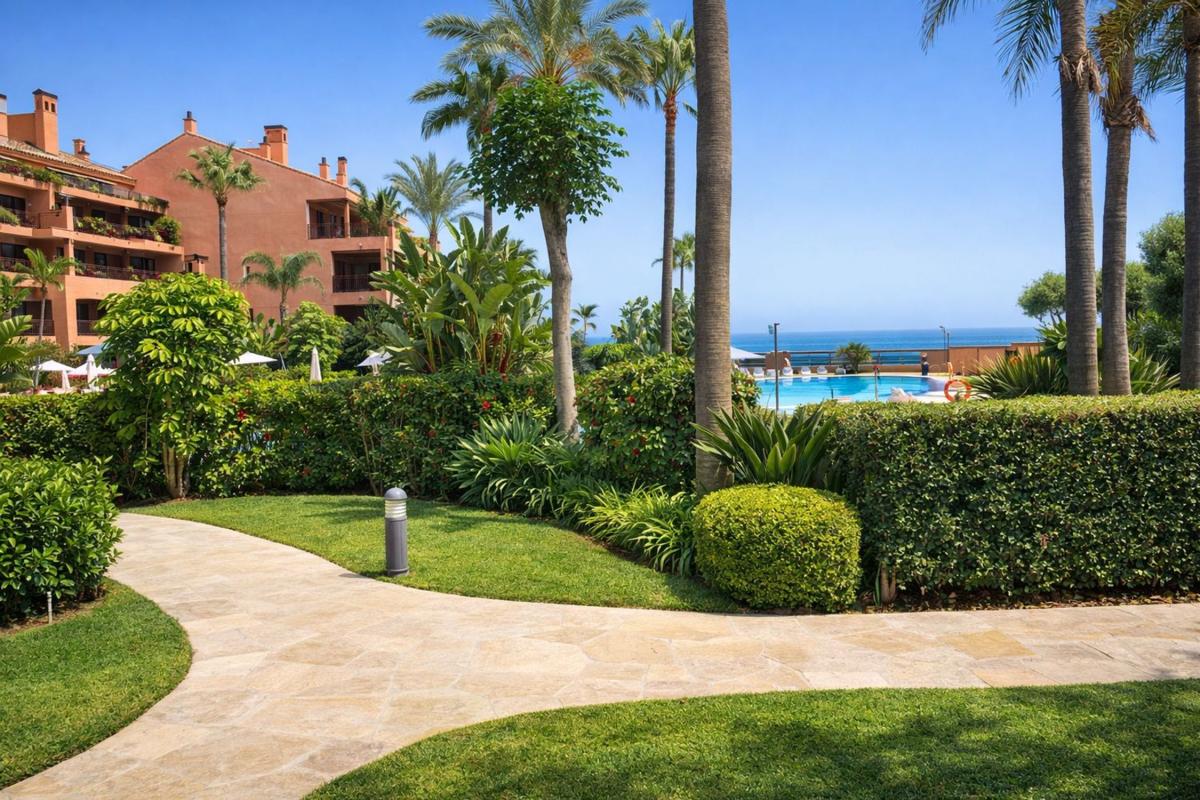 Duplex sale in Dúplex en Puerto Banús, Marbella, Marbella photo 5
