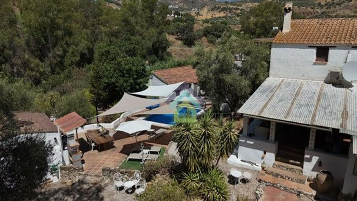 Propiedades en venta y alquiler en España photo 3