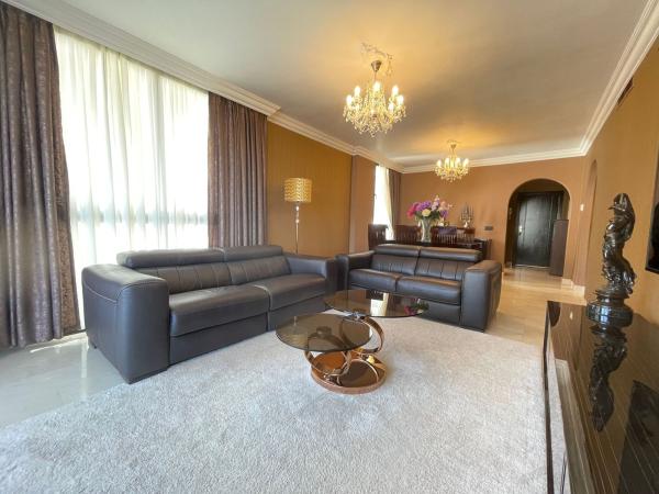 Sale of flat in Piso en Calle Notarios, 2, Riviera del Sol, Mijas, Mijas
thumbnail 3