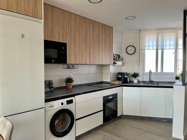 Venta de piso en Piso en Avenida la Riviera, 33, Los Álamos, Torremolinos, Torremolinos
thumbnail 3