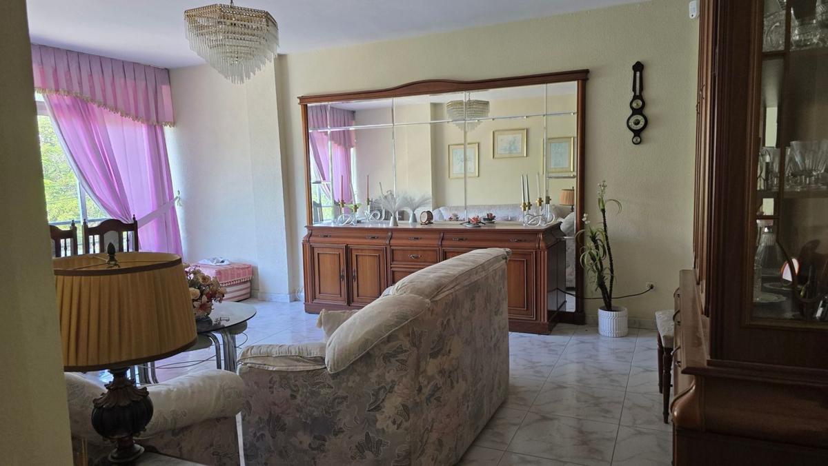Sale of apartment in Piso en Divina Pastora, Marbella, Marbella
photo 3