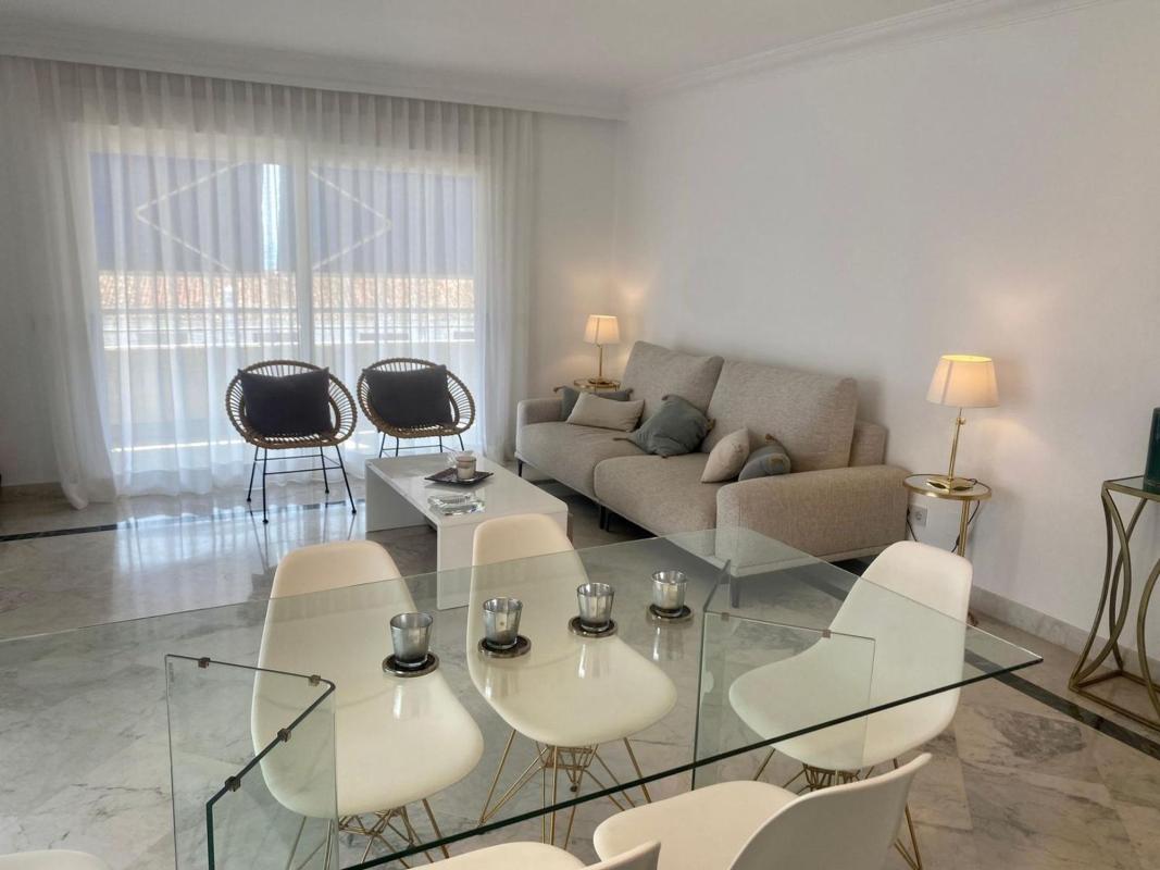 Venta de piso en Piso en Jose Saramago-pto Banus, 1, Puerto Banús, Marbella, Marbella
photo 4