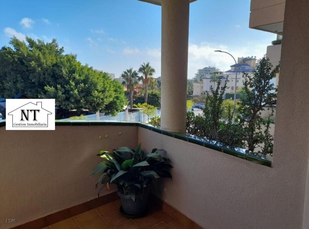 Venta de piso en Piso en Parque de la Paloma, Benalmádena, Benalmádena
photo 2