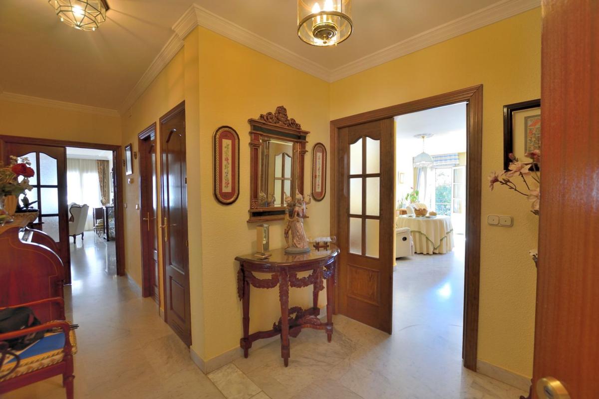 Venta de piso en Piso en Calle Carlos Cobo Gómez, 2, Casco Histórico, Ronda, Ronda
photo 4
