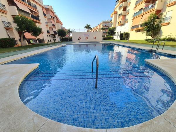 Ático en venta en  Ático en Calle Carlos Cano, Huerta Nueva, Estepona, Estepona photo 1