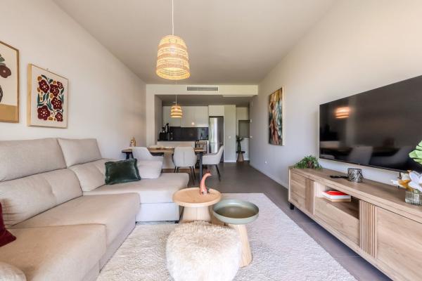 Продажа квартиры на Piso en Avenida Blas de Lezo, Guadalobón, Estepona, Эстепона
thumbnail 2