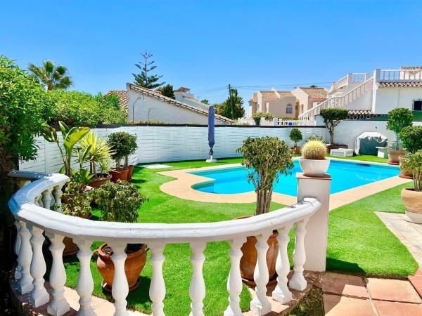 Casa o chalet independiente en Geranio De Las Farolas, Calaburra - Chaparral, Mijas photo 1