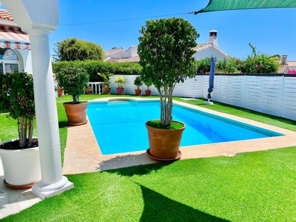Casa o chalet independiente en Geranio De Las Farolas, Calaburra - Chaparral, Mijas thumbnail 1