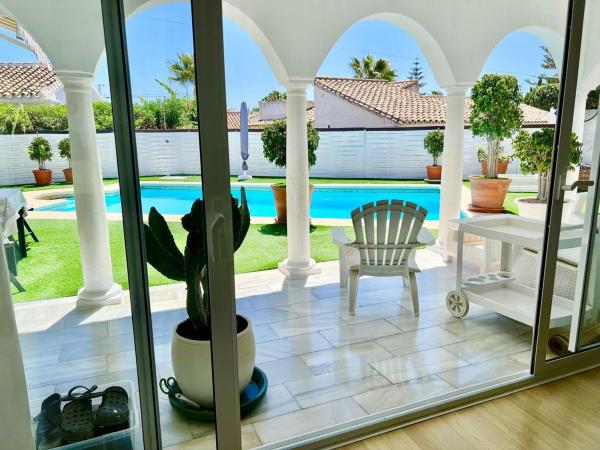 Casa o chalet independiente en Geranio De Las Farolas, Calaburra - Chaparral, Mijas thumbnail 2