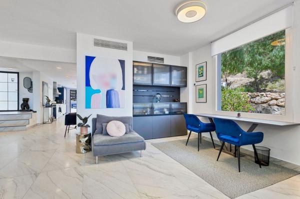 Частный шале на продаже в  Casa o chalet en Palo Alto, Ojén, Охен photo 2