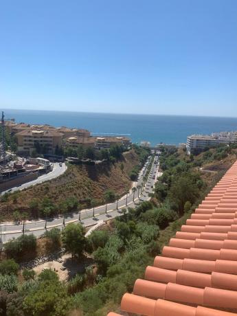 Venta de piso en Piso en Paseo Marítimo Rey de España, Las Gaviotas, Fuengirola, Fuengirola
thumbnail 2