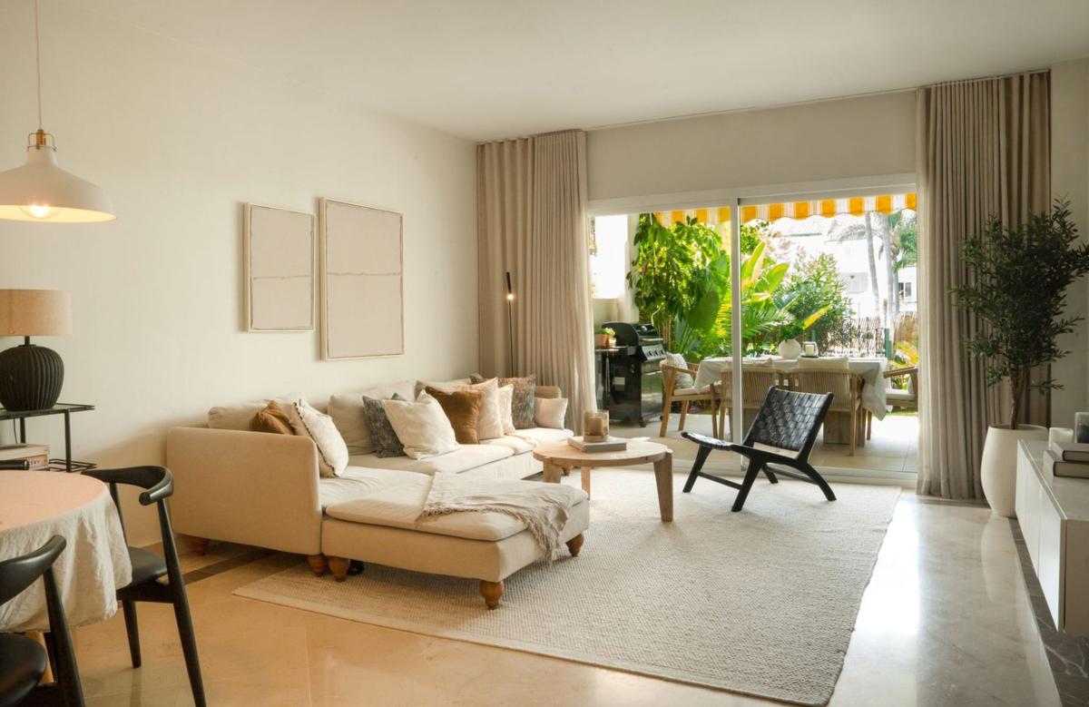 Sprzedaż mieszkania w Piso en Atalaya-Isdabe, Estepona, Estepona
photo 1