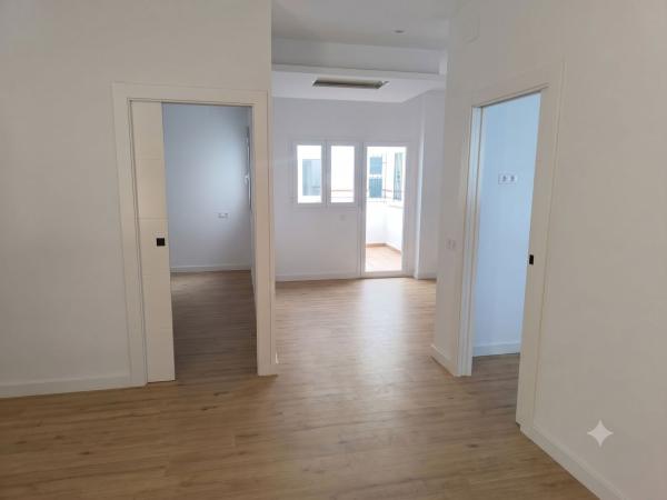 Venta de piso en Piso en Calle Lauría, 54, Centro, Ronda, Ronda
 photo 3