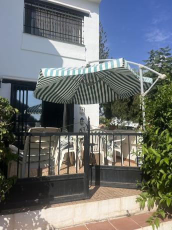 Chalet adosado en Calle Holmdahl, Sitio de Calahonda, Mijas thumbnail 2