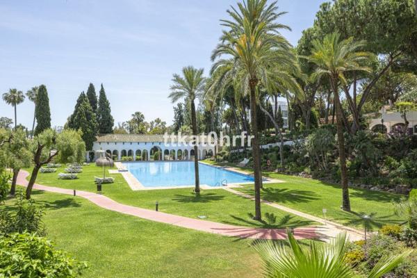 Продажа квартиры на Piso en Urbanizacion Señorio de Marbella, 1, Lomas de Marbella Club, Marbella, Марбелла
photo 1