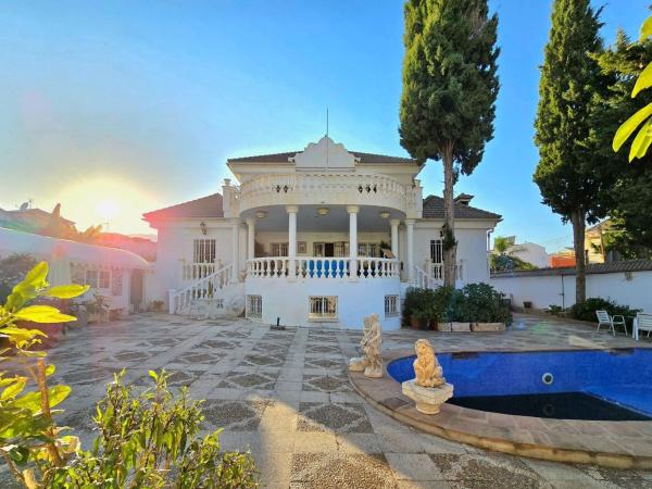 Casa o chalet independiente en Playamar - Benyamina, Torremolinos photo 1